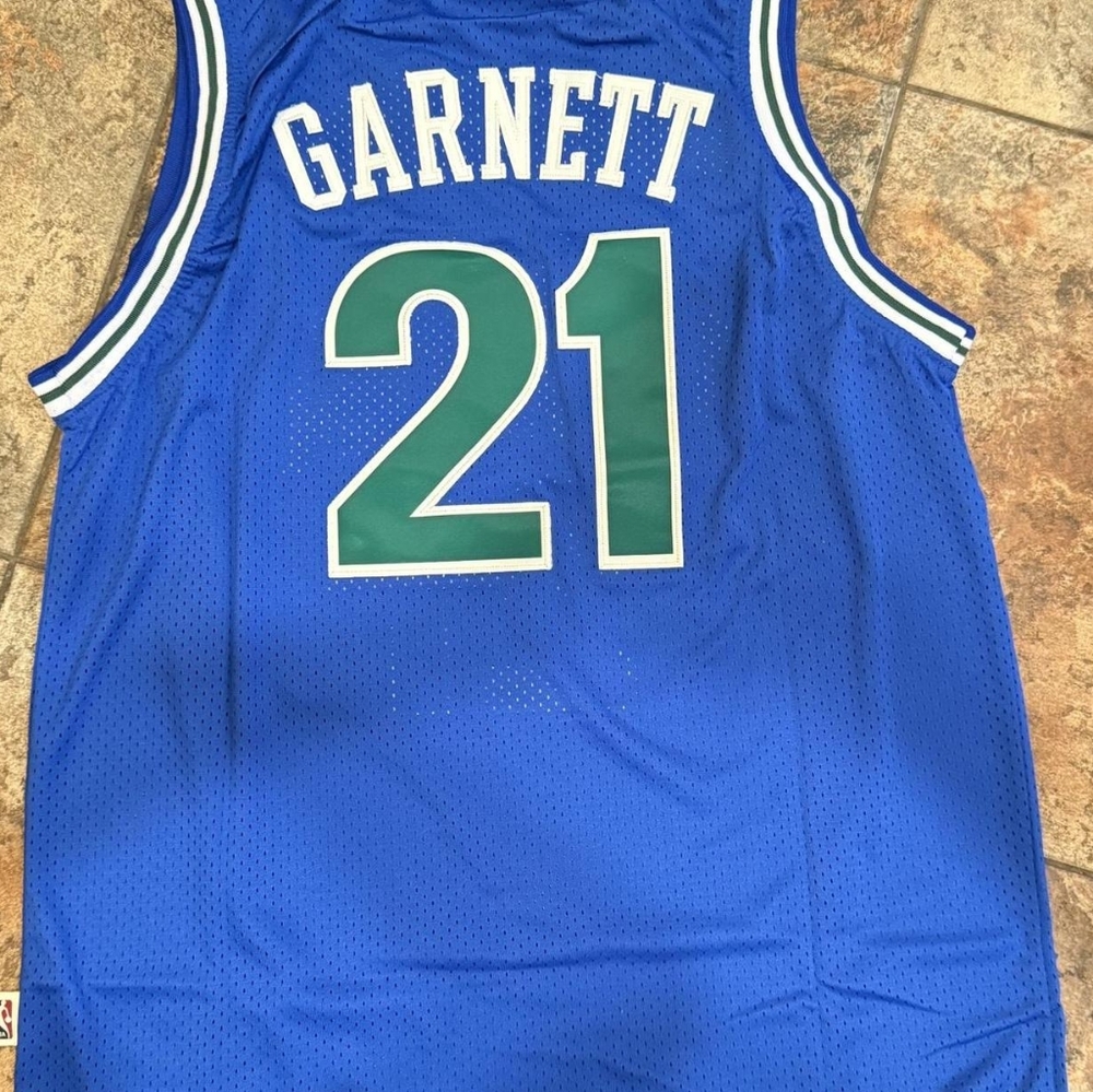 Kevin Garnett jersey